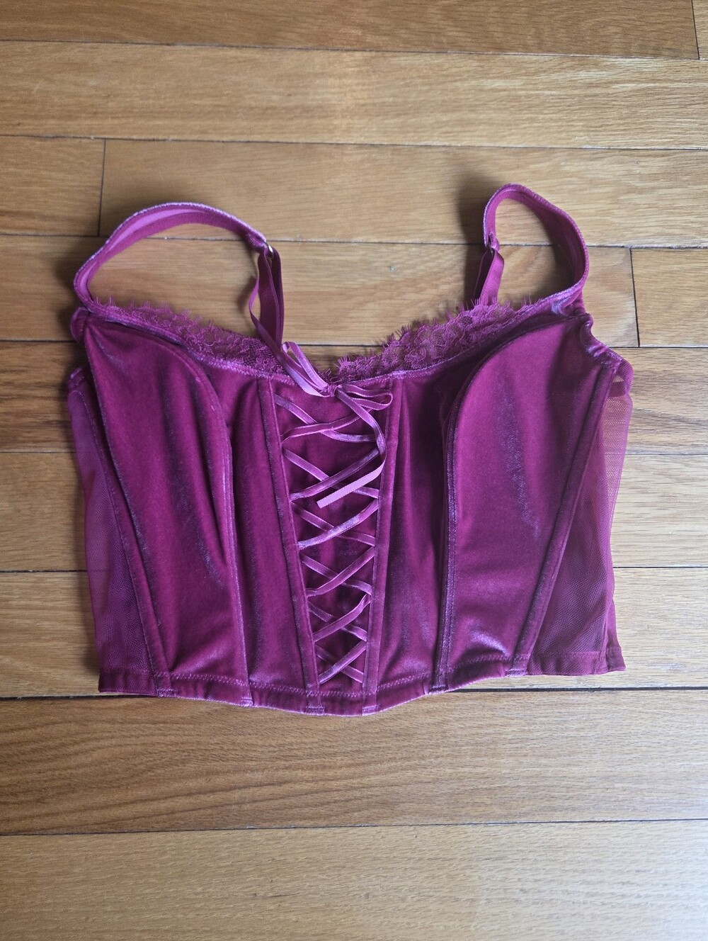 Victoria's Secret Deep Magenta Velvet Lace-Up Bustier Size Medium DD